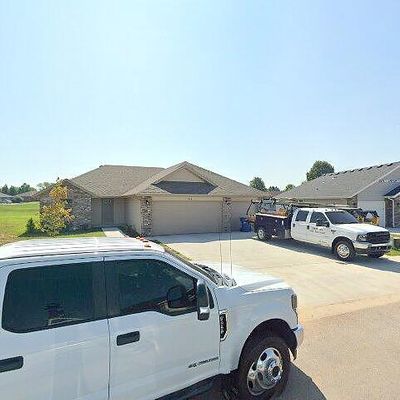 446 E Melton Rd, Ozark, MO 65721