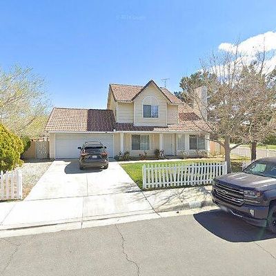 37468 Monarch St, Palmdale, CA 93552