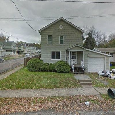 38 Cemetery St, Carbondale, PA 18407