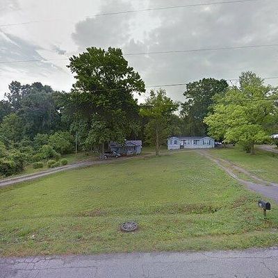 38 Glenn St, Newberry, SC 29108