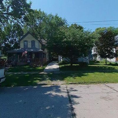 3868 W 33 Rd St, Cleveland, OH 44109