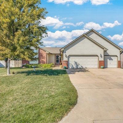 3901 N Rutgers St, Maize, KS 67101