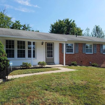 3910 Canterbury Way, Temple Hills, MD 20748