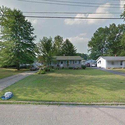 3936 Lake Rd, Youngstown, OH 44511