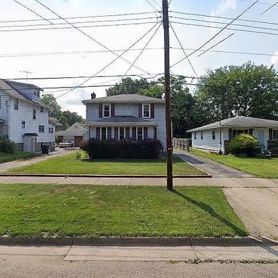 396 Patterson Ave, Akron, OH 44310