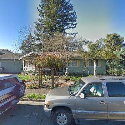 3978 Shadowhill Dr, Santa Rosa, CA 95404