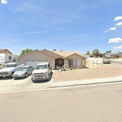 3991 Sherwood St, Farmington, NM 87402