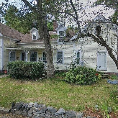 4 Cooper St, Plymouth, NH 03264