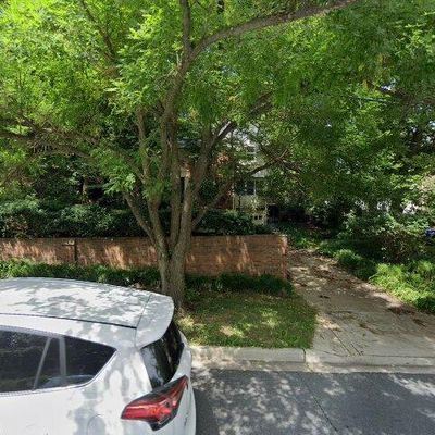 4 Park Valley Rd, Silver Spring, MD 20910