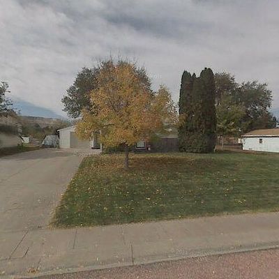 4 Toluca Ln, Gering, NE 69341