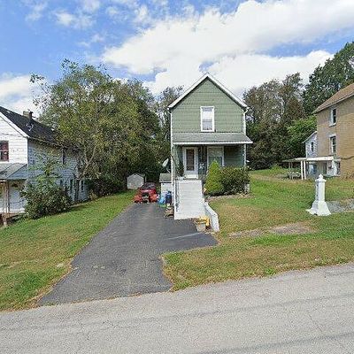 40 5 Th St, Campbell, OH 44405