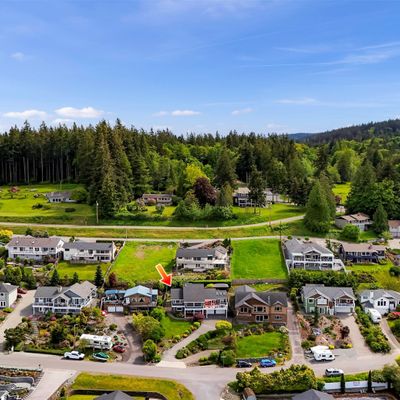 40 Vista Del Mar St, Camano Island, WA 98282