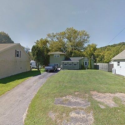 40 Weiss Ave, Easton, PA 18042