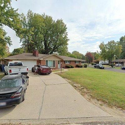 400 Chevy Chase Dr, Belleville, IL 62223