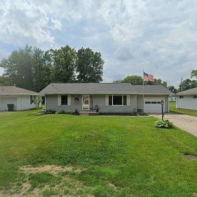 4001 S Larry Ln, Muncie, IN 47302