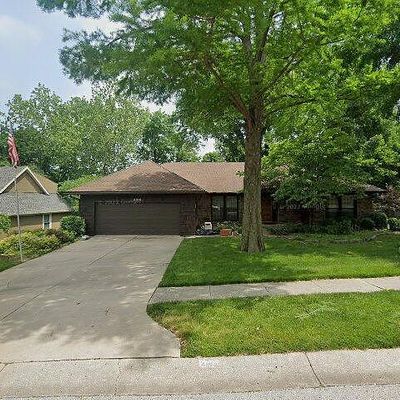 4013 Nw Claymont Dr, Kansas City, MO 64116