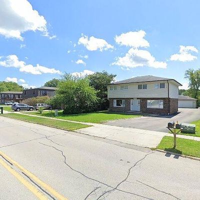 4013 W Lillian St, Mchenry, IL 60050