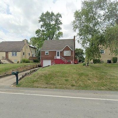 402 Gill Hall Rd, Clairton, PA 15025