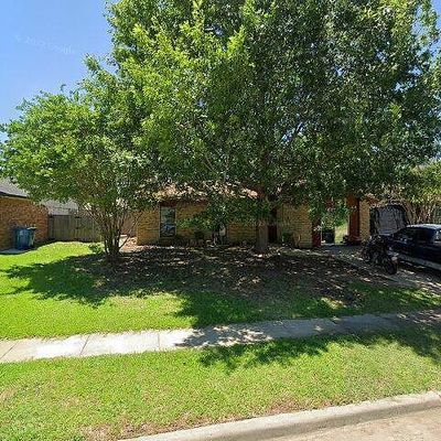 4917 Ward Dr, The Colony, TX 75056