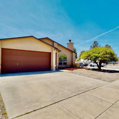 4982 Galina Dr, Las Cruces, NM 88012