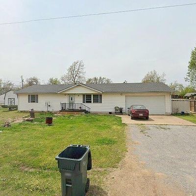 501 Apache St, Garber, OK 73738