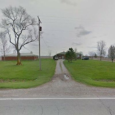 5015 E State Highway 33, Shumway, IL 62461