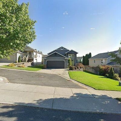 5015 W Pacific Park Dr, Spokane, WA 99208