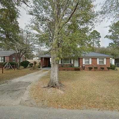 502 Mullins St, Marion, SC 29571