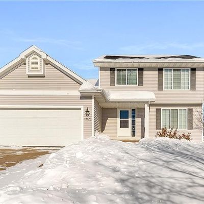 5022 Brook Ridge Cir, Des Moines, IA 50317