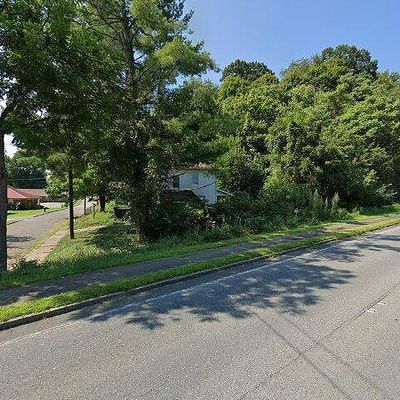 504 Williams Ave, Russell, KY 41169