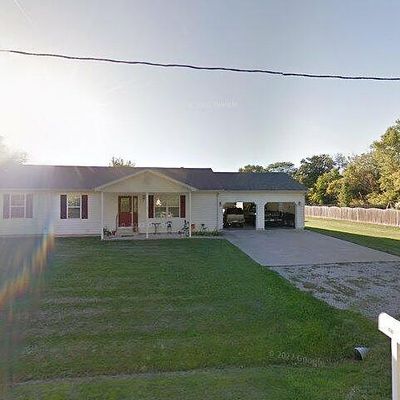 505 N Shirley St, Worden, IL 62097