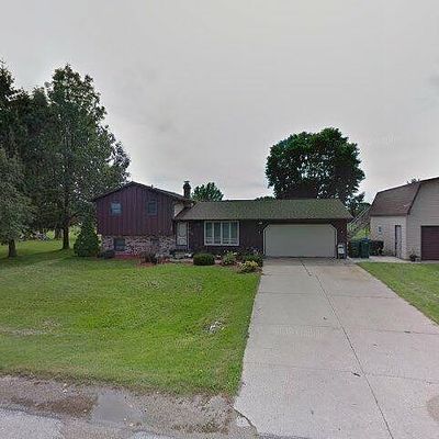 5050 Caledonia Dr, New Franken, WI 54229