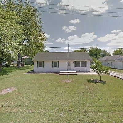 506 Main St, Golden, IL 62339