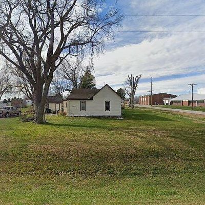 507 S H Rd, Giltner, NE 68841