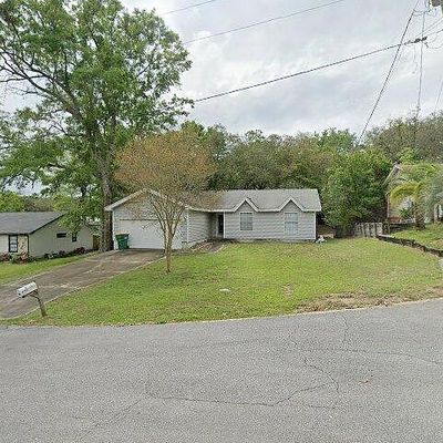 508 Oak Ave, Niceville, FL 32578