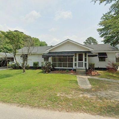 510 W 1 St St, Kenly, NC 27542