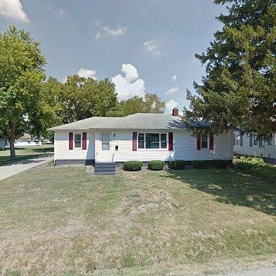511 Newman St, Knoxville, IL 61448