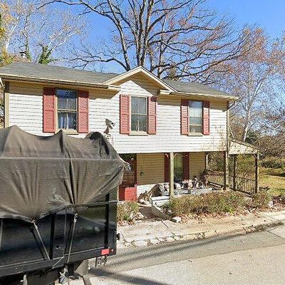 5171 Viaduct Ave, Halethorpe, MD 21227