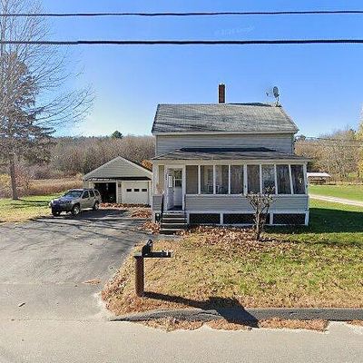 521 Riverside Dr, Auburn, ME 04210