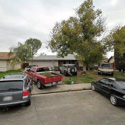 5213 New Grove Ave, Bakersfield, CA 93309
