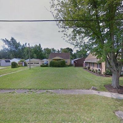 523 Delaware Ave, Elyria, OH 44035
