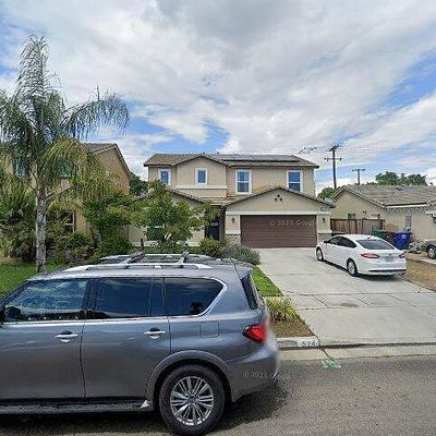 524 Elizabeth Ave, Sanger, CA 93657