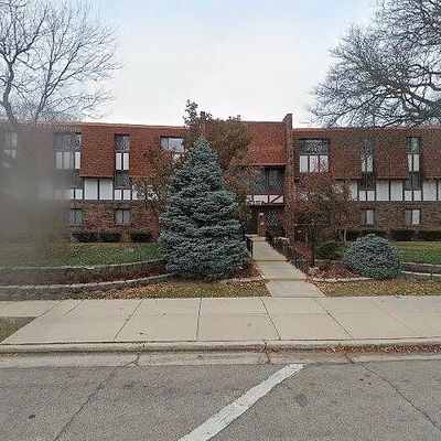 5253 N Lovers Lane Rd #216, Milwaukee, WI 53225