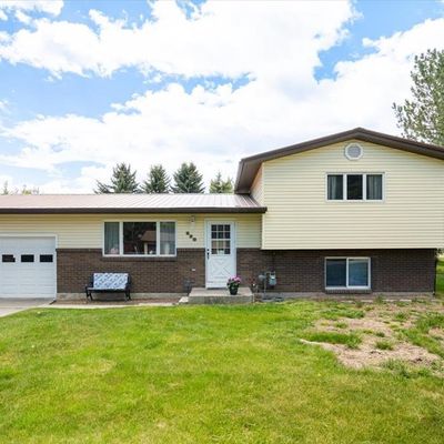 530 E Parri Dr, Idaho Falls, ID 83401