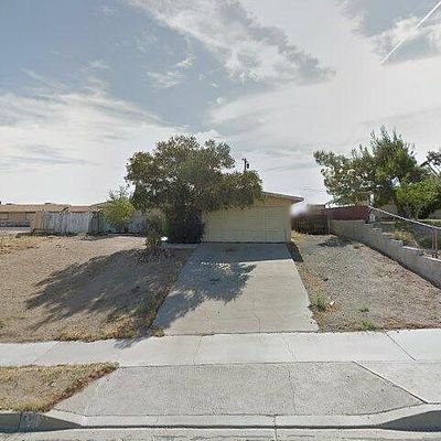 541 Frances Dr, Barstow, CA 92311