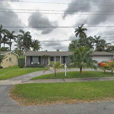 450 Ne 115 Th St, Miami, FL 33161