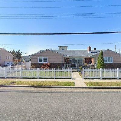 454 Windsor Rd, Atlantic City, NJ 08401