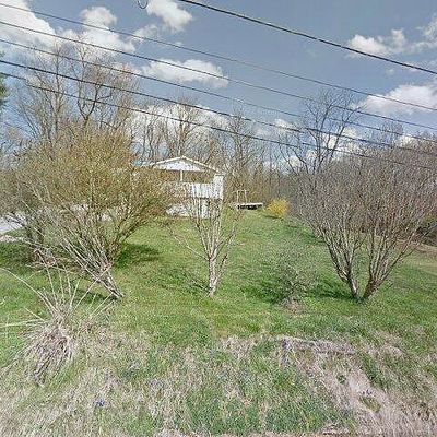 46 Lewis St, Canton, NC 28716