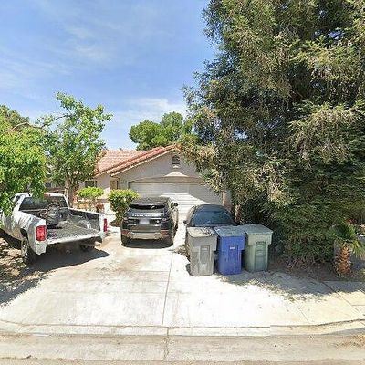 4640 W Berkeley Ave, Fresno, CA 93722