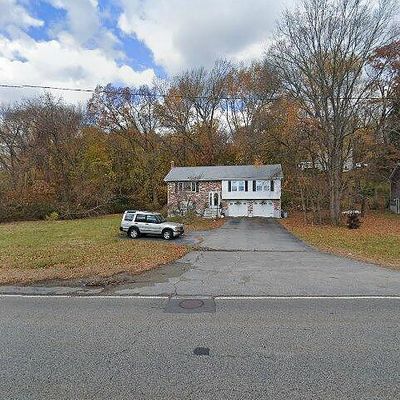 47 Broad Cove Rd, Hingham, MA 02043